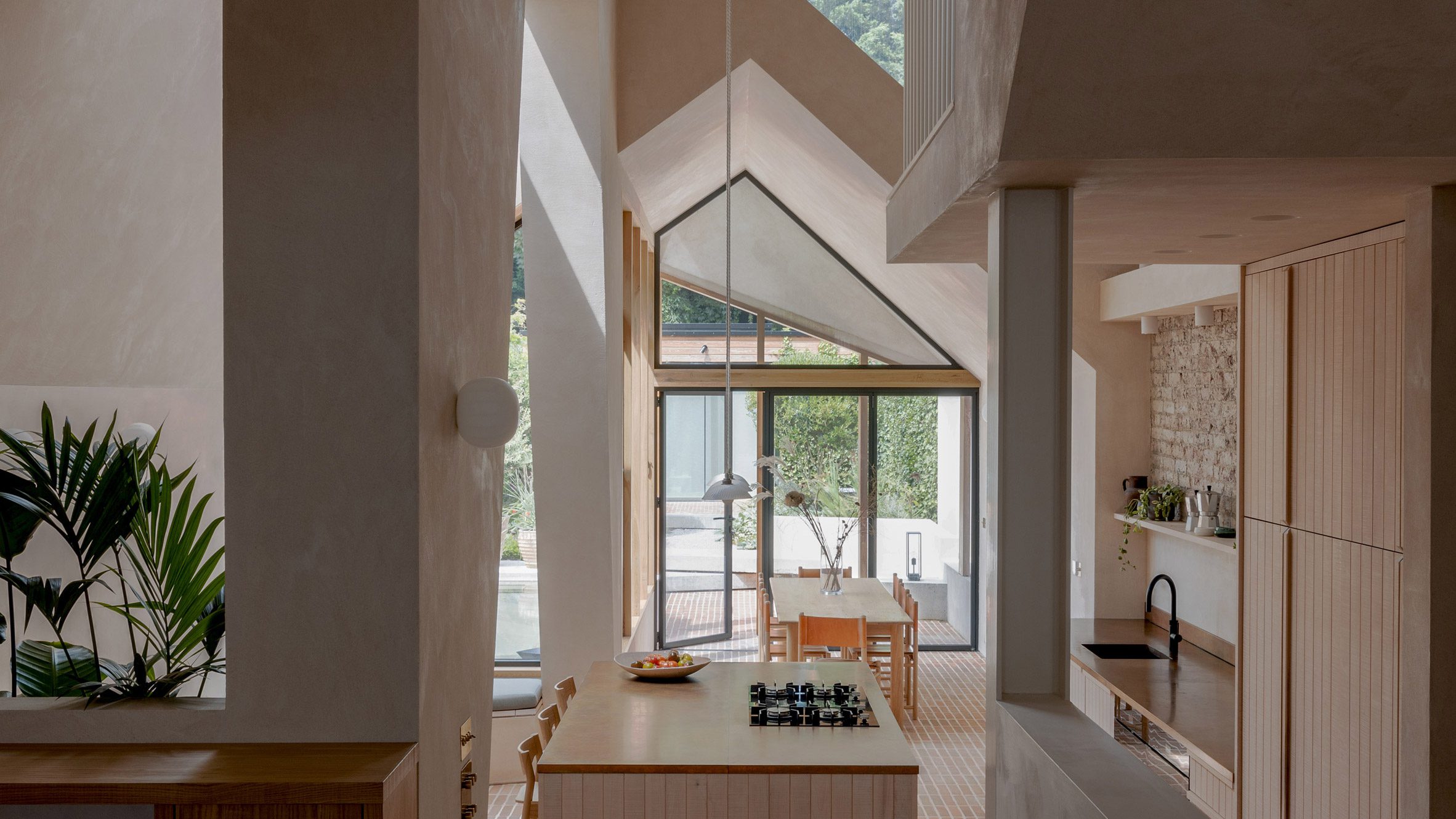 London house extension by Merrett Houmøller Architects and All & Nxthing