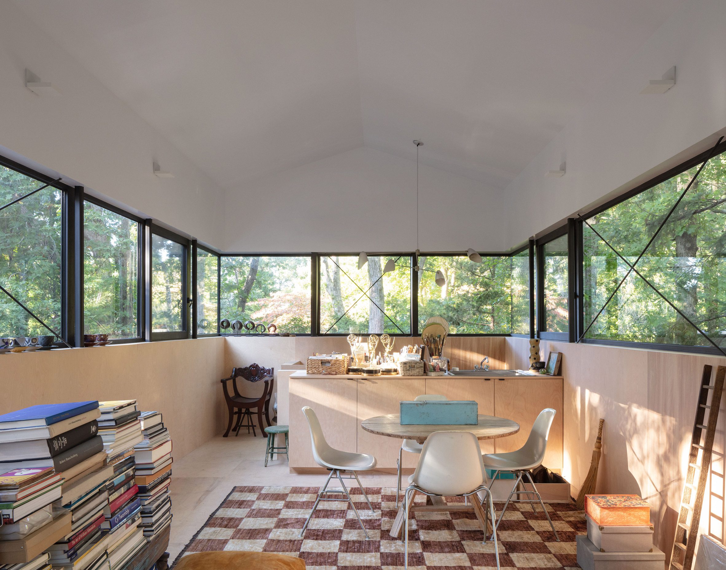 House extension with corner windows