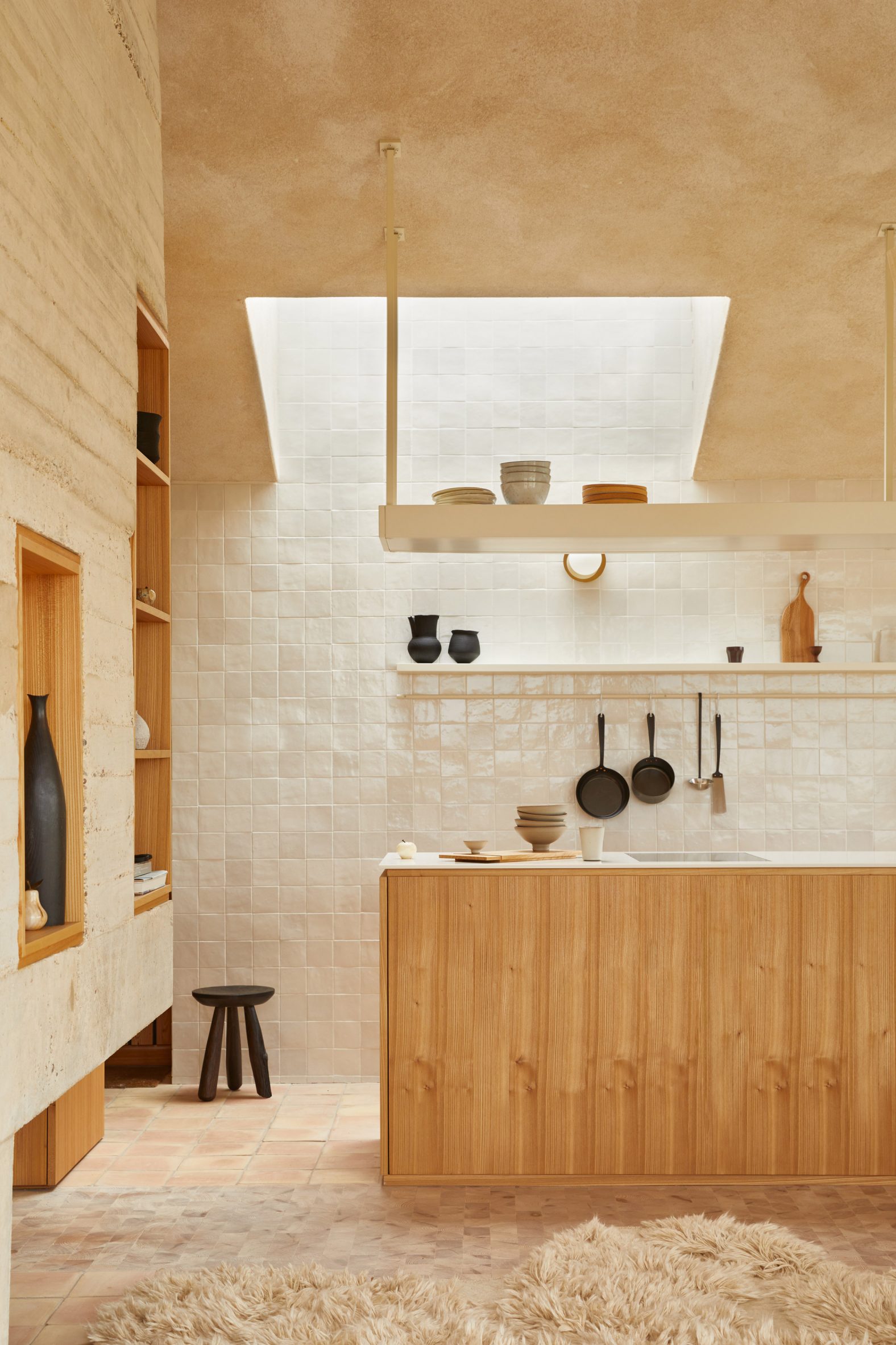 The Maker's Barn by Hutch Design outside London
