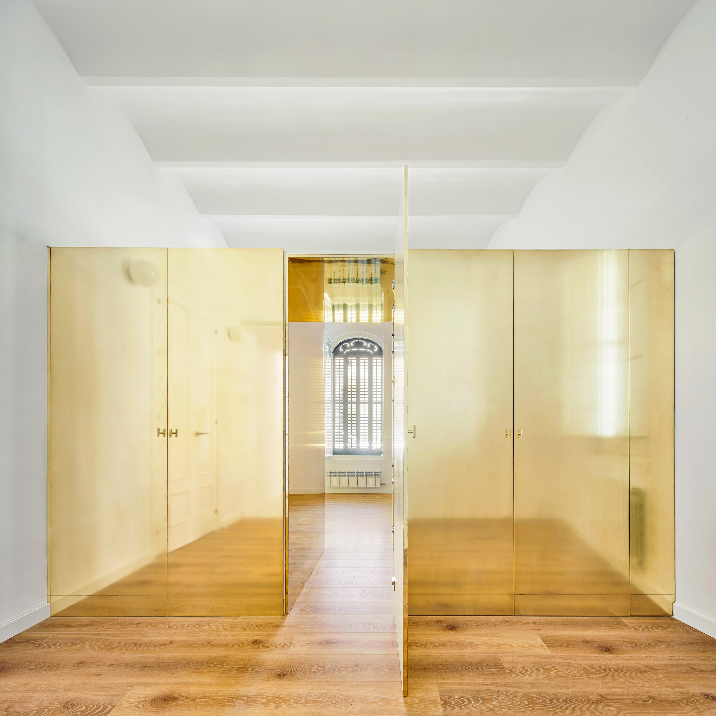 The Magic Box Apartment Raúl Sánchez Architects