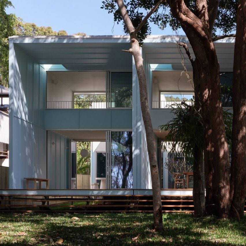 Blok Three Sisters holiday homes Queensland