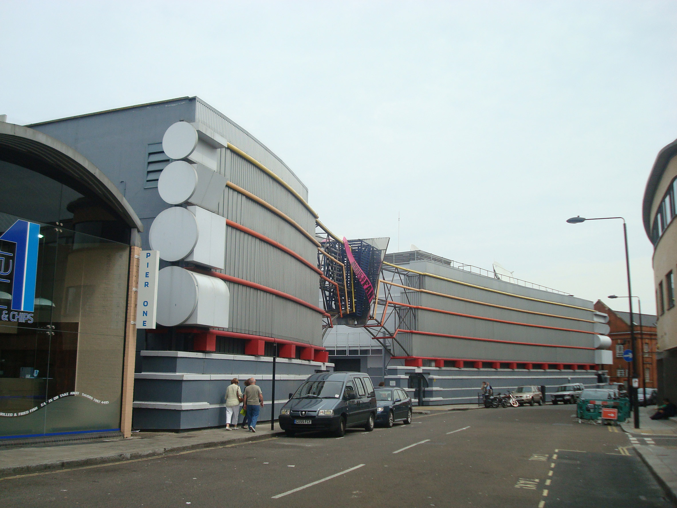 TV-am studios by Terry Farrell